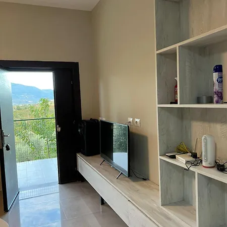 Doa House 2 טיראנה